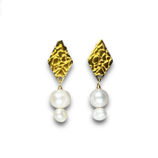 Pearlescent Diamond Studs
